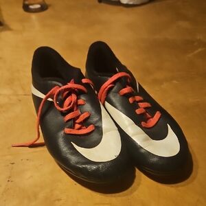 Nike Black and White Soccer Cleats with Pink Accents
